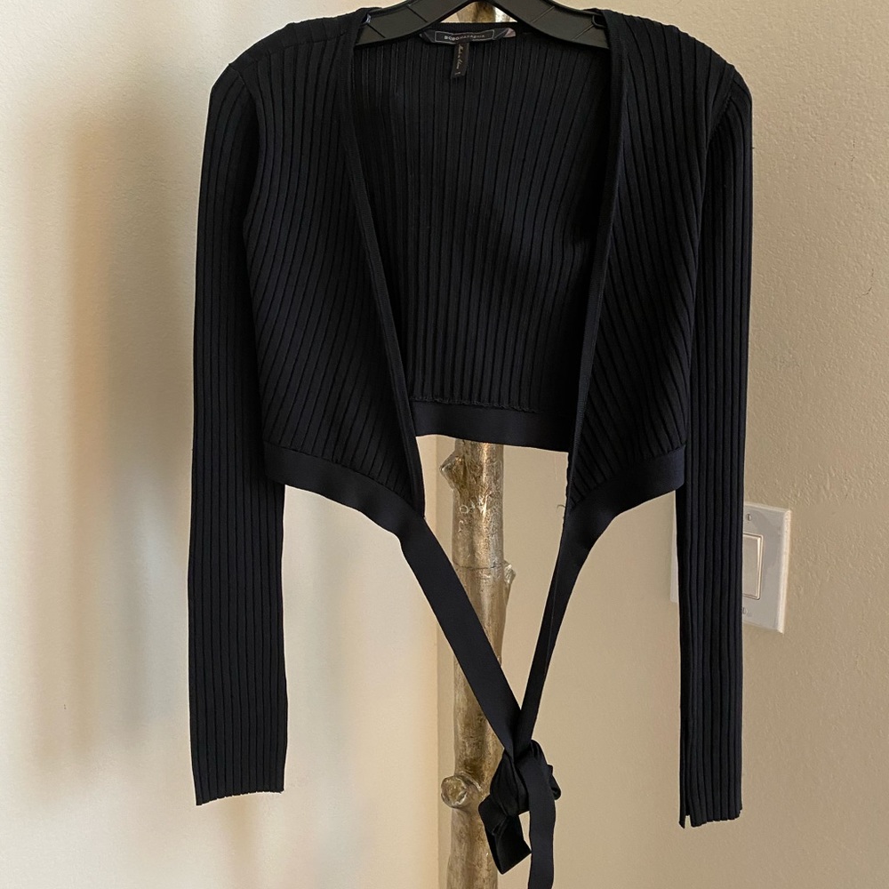 BCBGMAXAZRIA WRAP RIBBED TOP